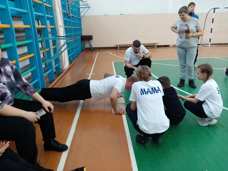 Муниципальный этап Фестиваля ВФСК "ГТО" среди семейных команд Каргапольского округа.