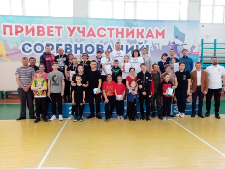 Муниципальный этап Фестиваля ВФСК "ГТО" среди семейных команд Каргапольского округа.